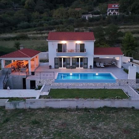 Secluded House - Guaranteed Privacy - Heated Pool Villa Klis Dış mekan fotoğraf