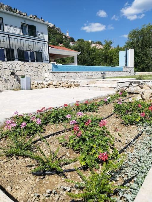 Secluded House - Guaranteed Privacy - Heated Pool Villa Klis Dış mekan fotoğraf